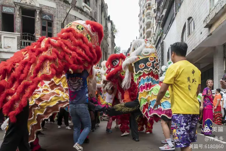 梧州龙母诞盛大巡游
